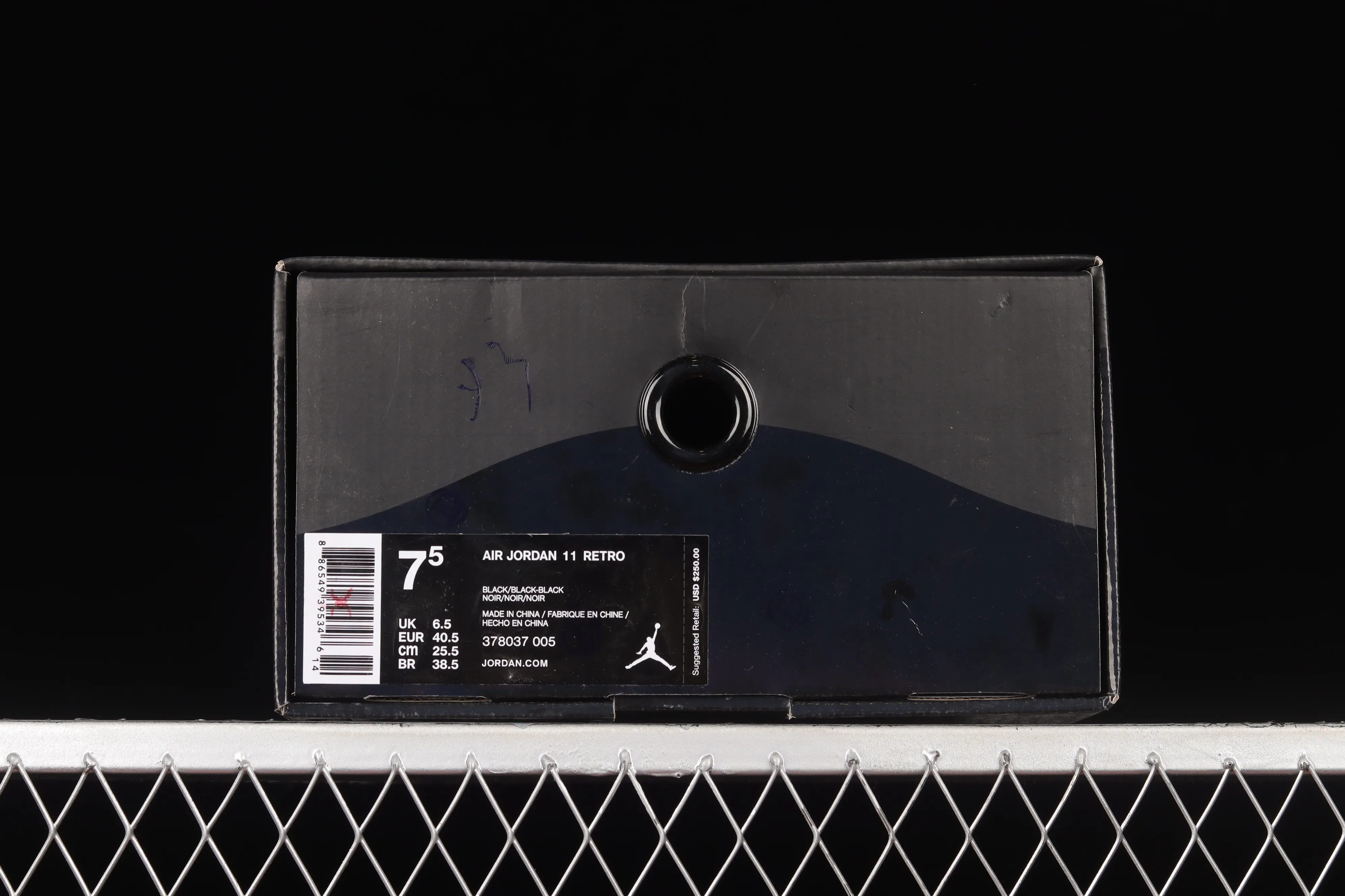 All categories Air Jordan Jordan series basketball shoes Air Jordan 11 #ZG version Air Jordan 11 "Cap and Gown" AJ11 Joe 11 Black Gamma Black Warrior Suede genuine carbon 378037-005